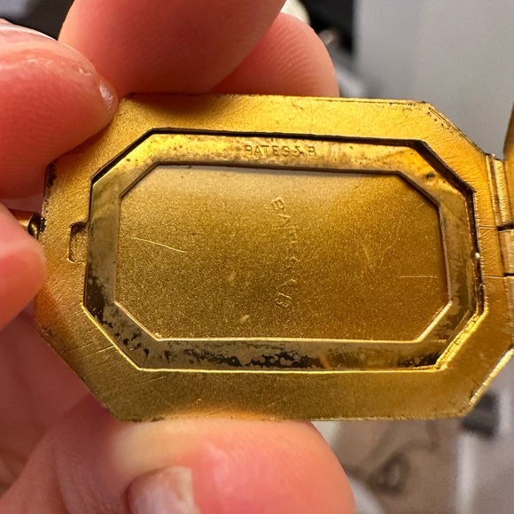 antique art deco gold locket - Picture 6 of 7